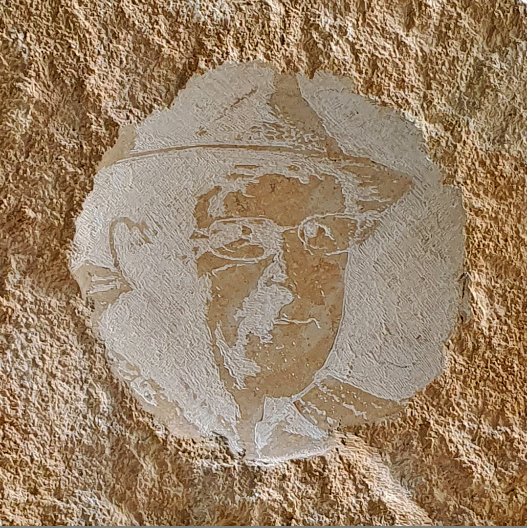 images/grabsteine/figuren/Gesicht%20graviert.jpg#joomlaImage://local-images/grabsteine/figuren/Gesicht graviert.jpg?width=1078&height=1080