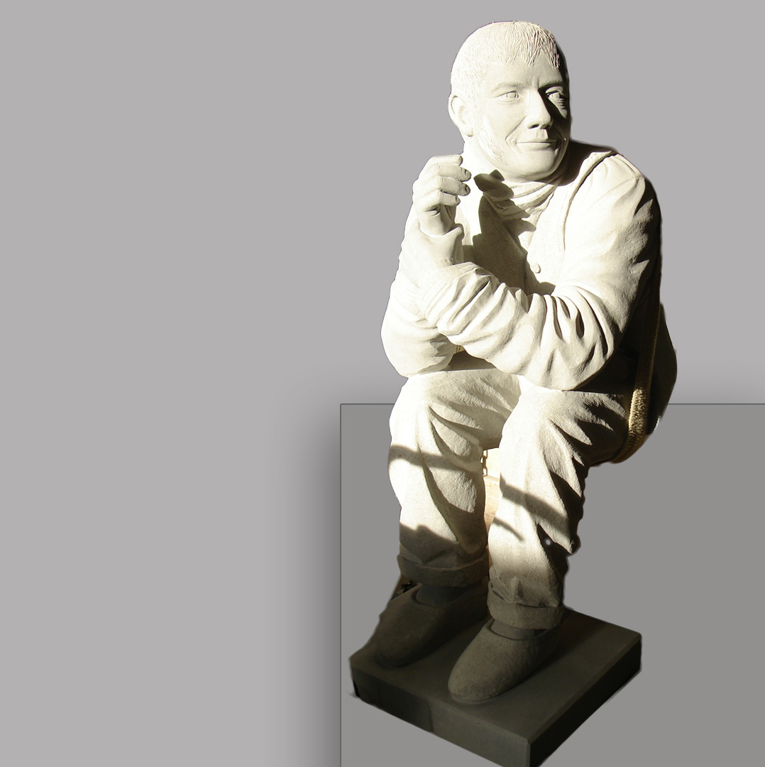 images/grabsteine/figuren/Mensch.jpg#joomlaImage://local-images/grabsteine/figuren/Mensch.jpg?width=1078&height=1080