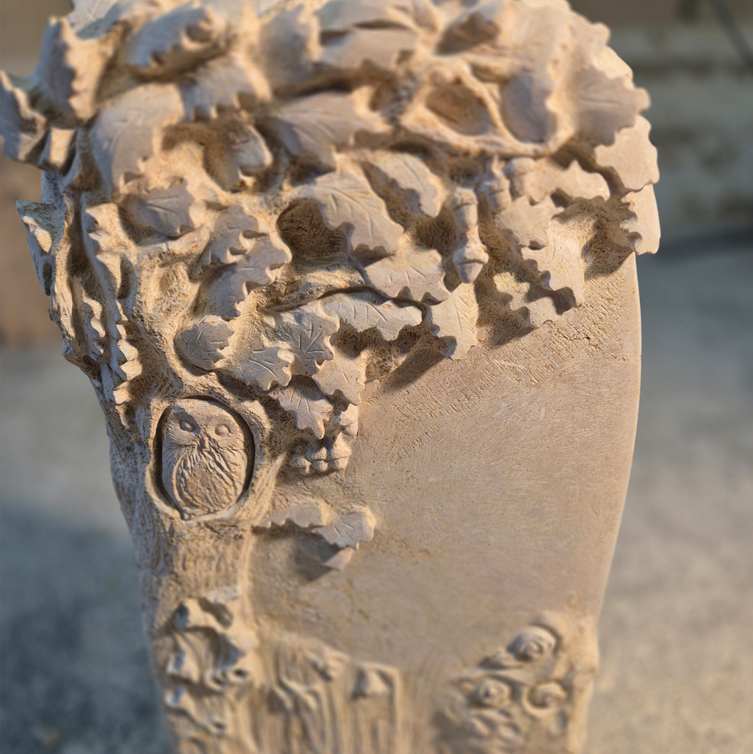 images/grabsteine/tiere/Waldkauz%20in%20Eiche.jpg#joomlaImage://local-images/grabsteine/tiere/Waldkauz in Eiche.jpg?width=1078&height=1080